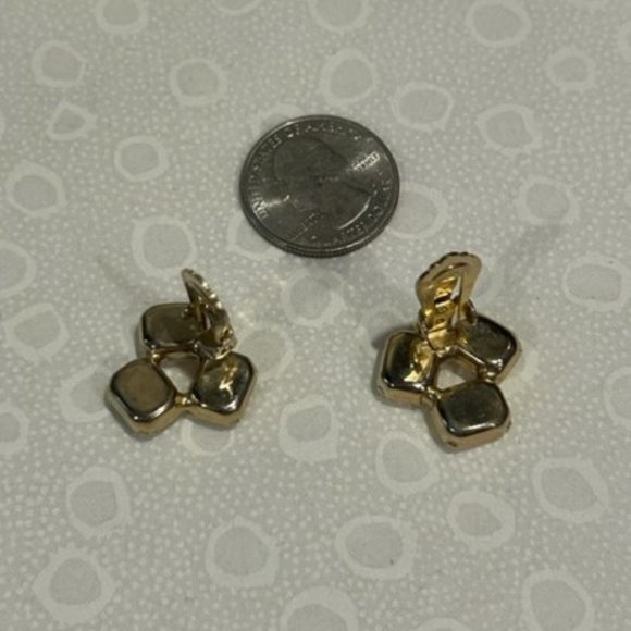 VTG Aurora Borealis Baguette Gold Tone Earrings - Picture 10 of 10